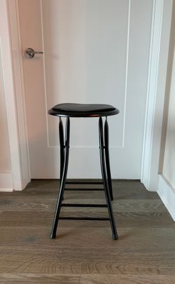 Foldable barstool/night stand.