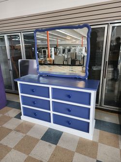 ¡Mueble de 6 cajones con espejo - Oferta única!