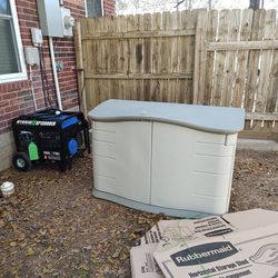 Brand New Rubbermaid Storage Shed