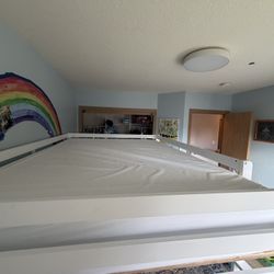 Loft Full Size Bed With Mattress 
