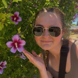 Brand New Square Retro Sunglasses! 