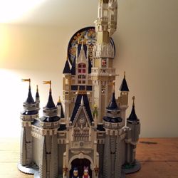 Lego Disney Castle 
