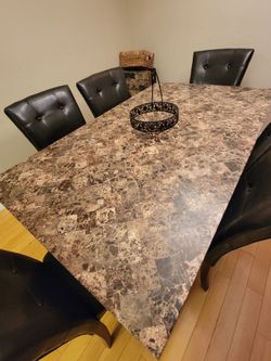Dining room set