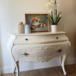 Vintage French Bombe Dresser – DIY / Refinishing Project