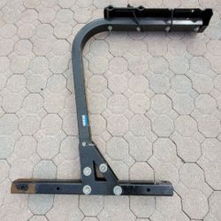 4 BIKE Heavy Duty Reese Outfitter Adventure System  fold down bike carrier.  
