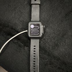 Apple Watch Series 3 (42mm)
