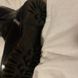 Dr  Martens Boots