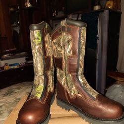 Redhead Snake & Waterproof Boots Youth Size6 