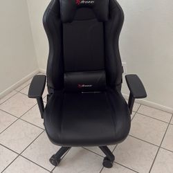 Arozzi Gaming Chair