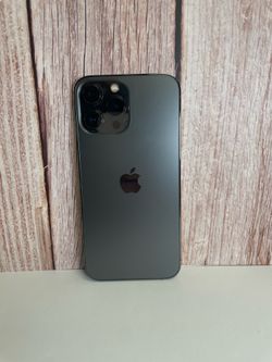 iPhone 13 - Unlocked - 256GB