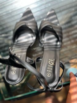Black size 8 shoes