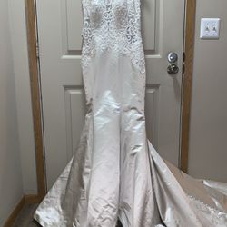  Madison James Wedding Dress 