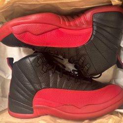 Air Jordan Retro 12s (Great Condition) PRICE IS FIRM (NO TRADES)