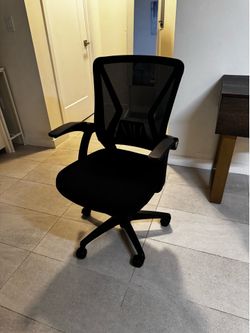 Ergonomic Mesh Office Chair
