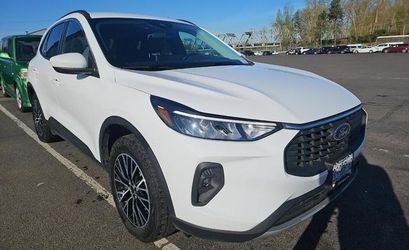 2023 Ford Escape