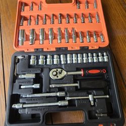 🆕️ 53 PIECE TOOL SET