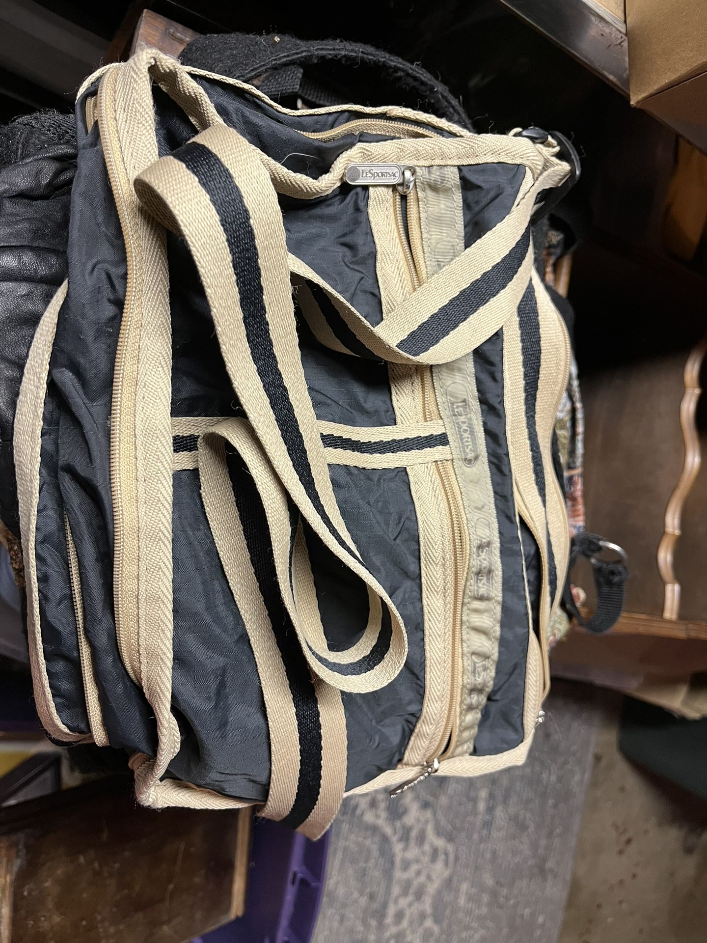 Free Purses 