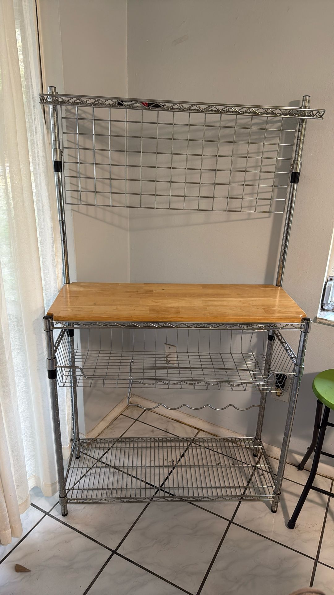 Bar/ Wine Rack