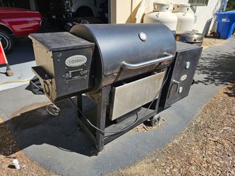 Louisiana Grills LG900