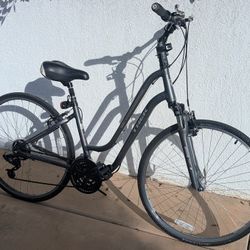 2016 Trek Verve 2 WSD (Women’s Lowstep) Bike