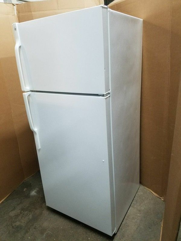 30 REFRIGERATOR GOOD CONDITION 90 DAYS OF GARANTY SE HABLA ESPAÑOL