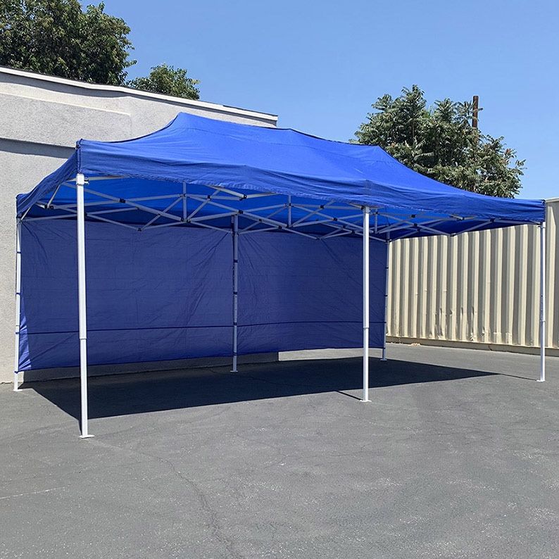Brand New $205 Heavy-Duty EZ Popup Canopy 10x20’ with (2 Sidewalls) Outdoor Gazebo, Carry Bag