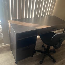 Computer Desk