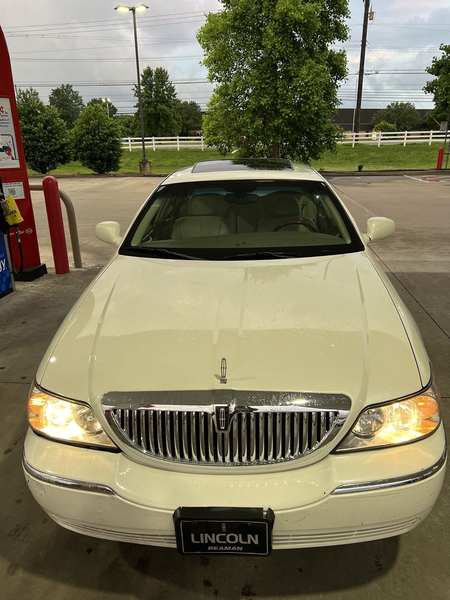 2005 Lincoln Town Car