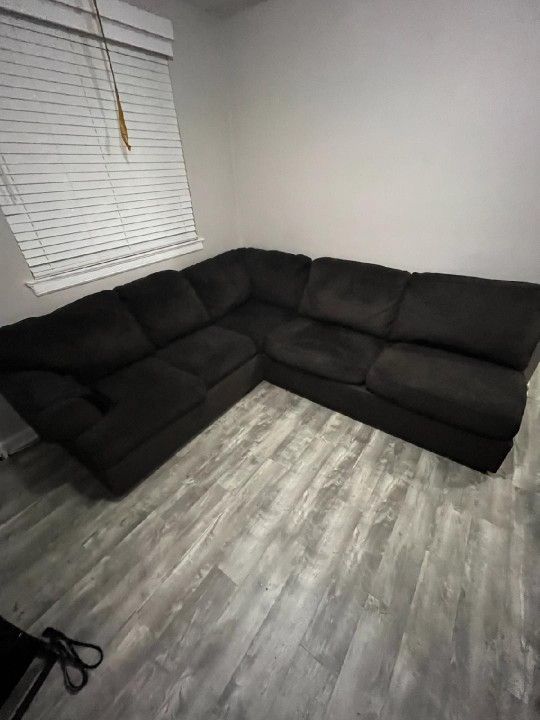 Three Peace sectional couch