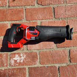 Milwaukee M18 FUEL SAWZALL Reciprocating Saw w/ M18 XC6.0 High Output Battery – Like New!
