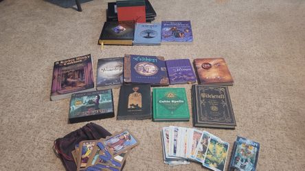 Books, Crystal Ball, Tarot Cards