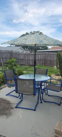 6 piece blue metal patio set with umbrella