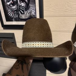 Rodeo King 10x Chocolate Beaver 7 1/4