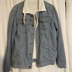 New Ladies Levis Jacket Size XXL But Looks Like 1 X 