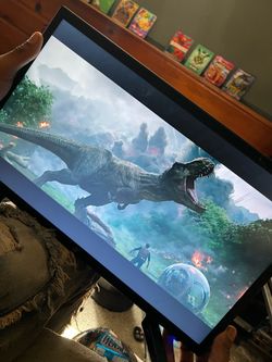 Monitor / small tv