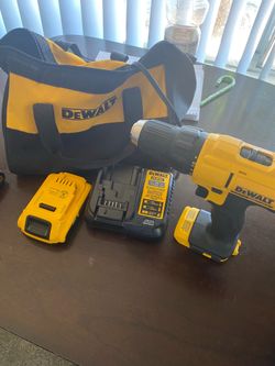 Dewalt drill slightly used