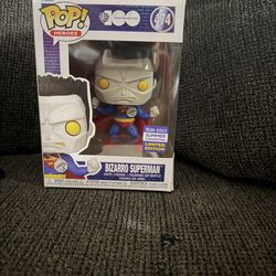 Super edition, Funko pop