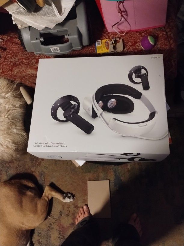 Dell - Visor Virtual Reality Headset and Controllers for Compatible Windows PCs