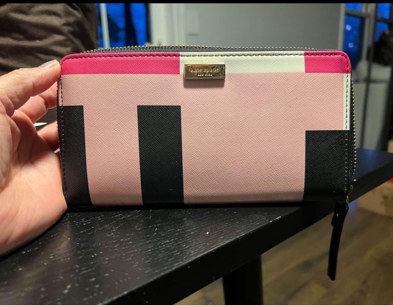 Kate Spade Continental Wallet