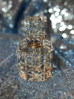 Gorgeous Glass Perfume Bottle