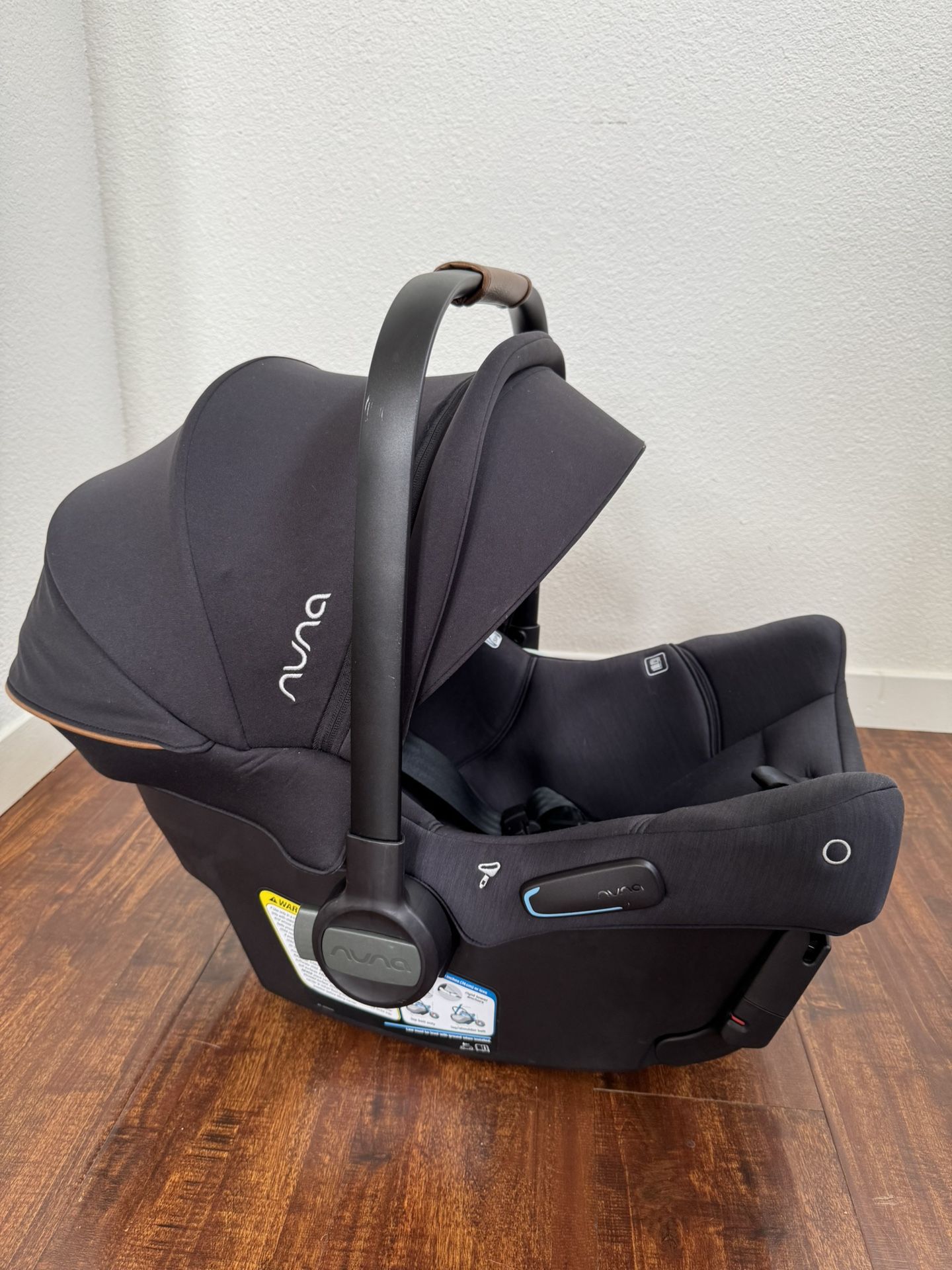 Nuna Pipa Carseat