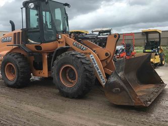 2014 Case 621F Loader