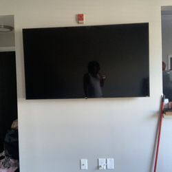 65 Inch Smart Tv