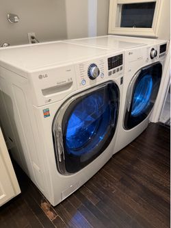 LG Washer and Dryer Set