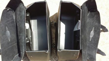 Suzuki boulevard c50 store saddlebags oem