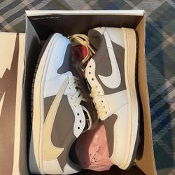 Travis Scott Reverse Mochas