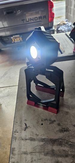 Husky Portable Light