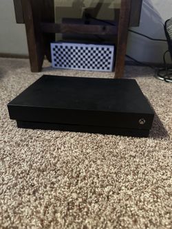 Black Xbox 1X 1TB