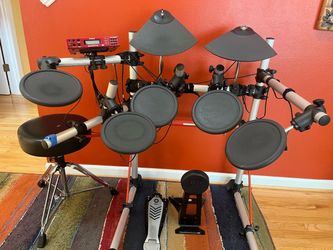 Yamaha Electronic Drum Set