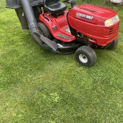 Tractor Troy-bilt Pony 42 Inch Deck  Bag Catching Including 